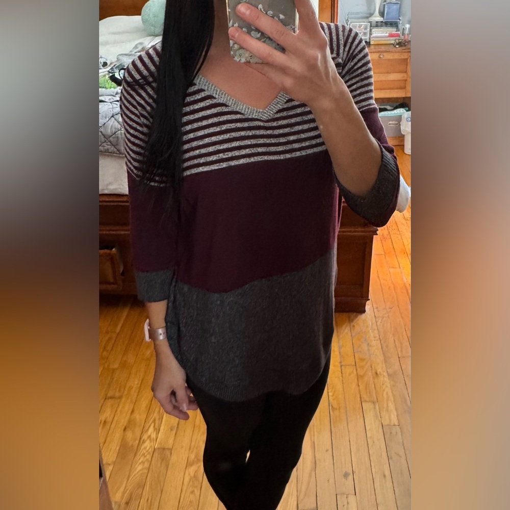 Maurices sweater